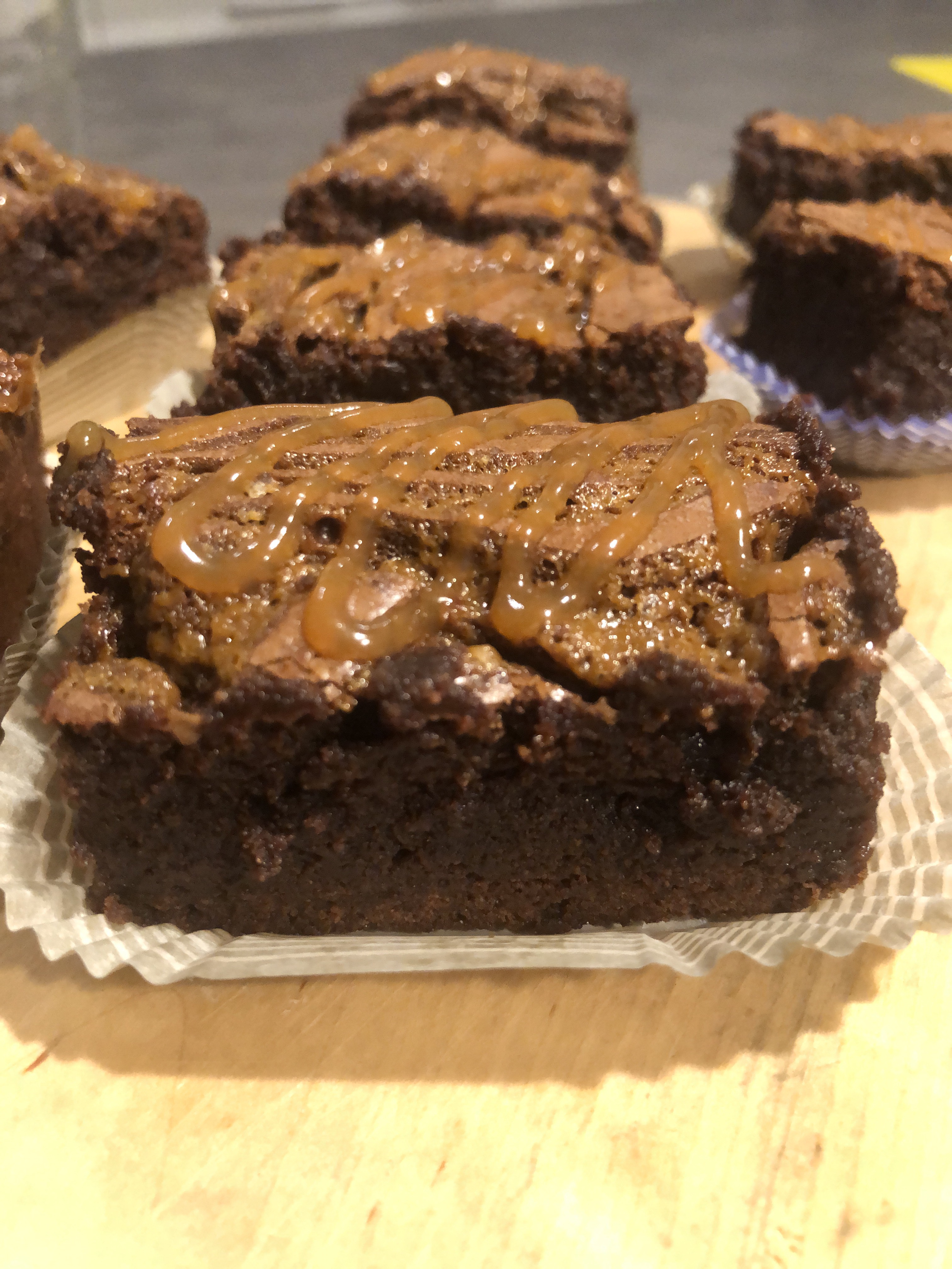 brownies-al-caramello-salato-in-cucina-con-lilly
